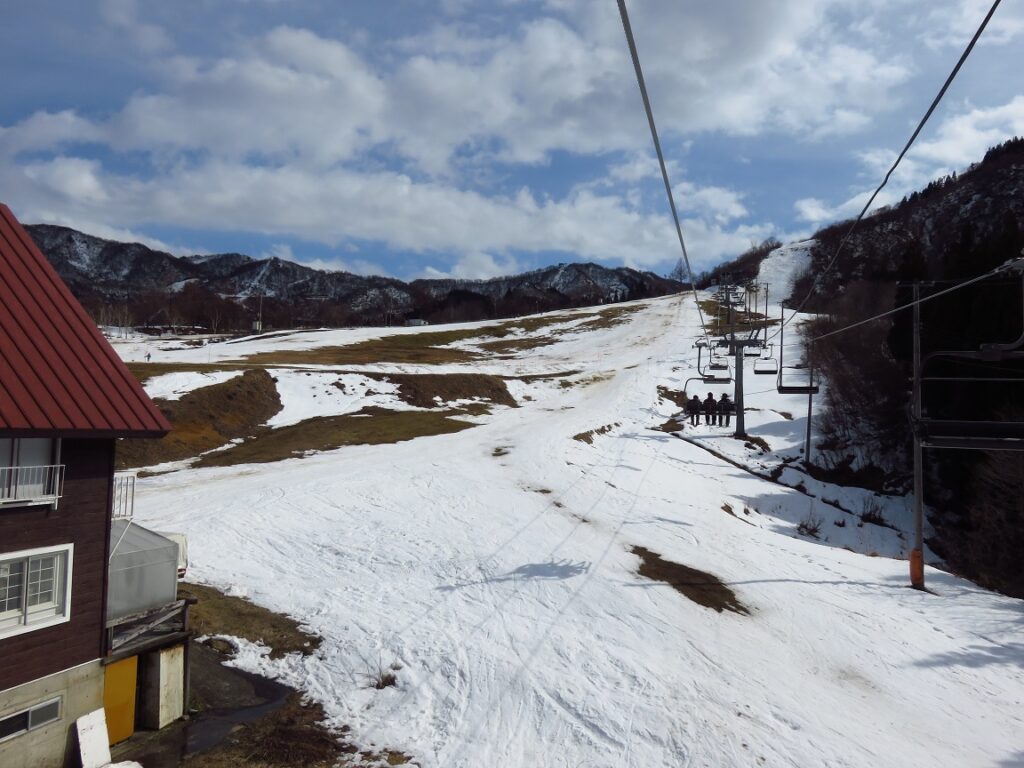 スキー旅行1日目・泥だらけのスキー場