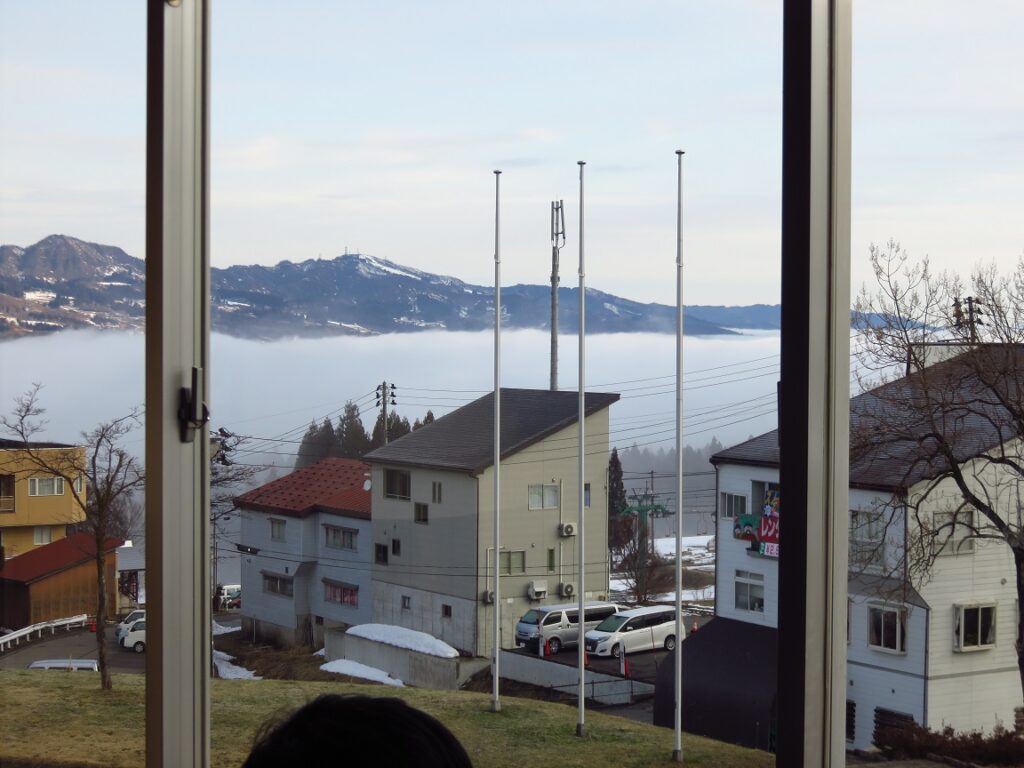 スキー旅行3日目・雲海1